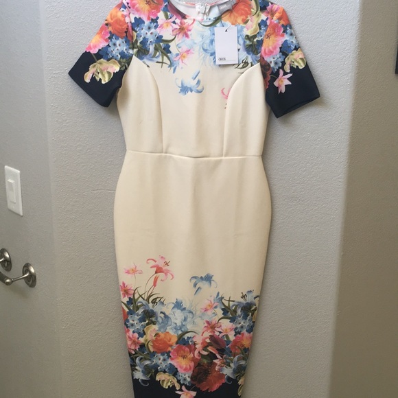 Asos dress size 6 FLASH SALE - Picture 1 of 4